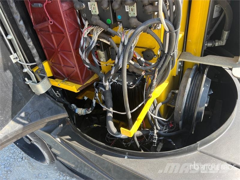 Airo V10E Vertical Mast Lift 인원/화물 앨리베이터