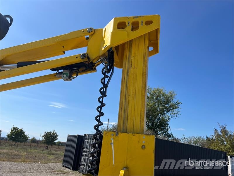 Airo V10E Vertical Mast Lift 垂直昇降型リフト