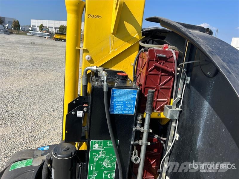 Airo V10E Vertical Mast Lift 인원/화물 앨리베이터