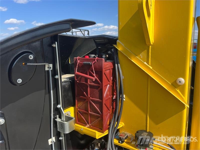 Airo V10E Vertical Mast Lift 垂直昇降型リフト