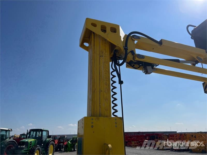 Airo V10E Vertical Mast Lift 인원/화물 앨리베이터