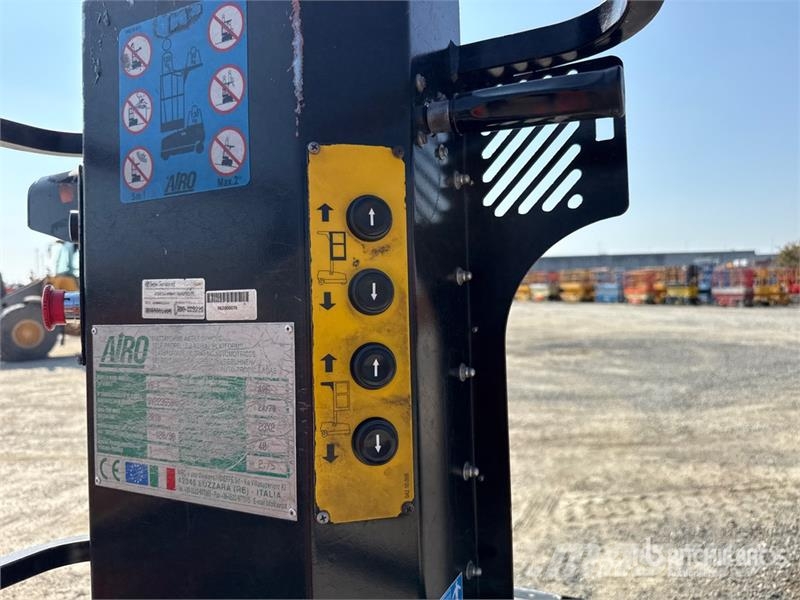 Airo V5 E Vertical Mast Lift Personel Platformları ve Cephe Asansörleri