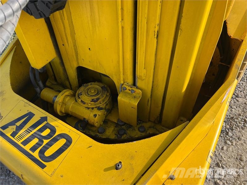 Airo VG900E Vertical Mast Lift Søjlelifte