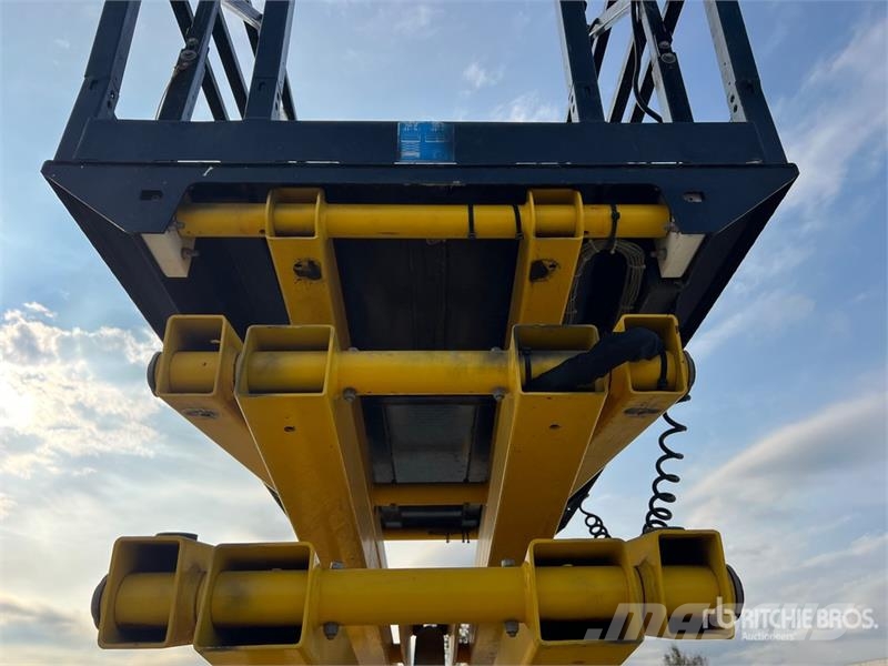 Airo X18 EW Electric Scissor Lift 가위형 리프트