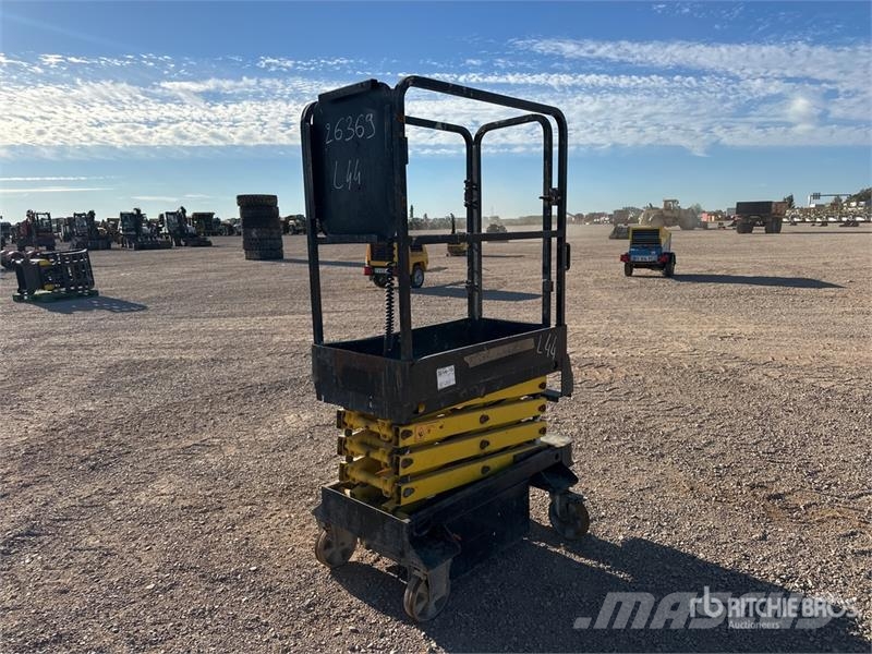 Airo XLP5 E Nacelle Ciseau Scissor Lift Sonstige Baumaschinen