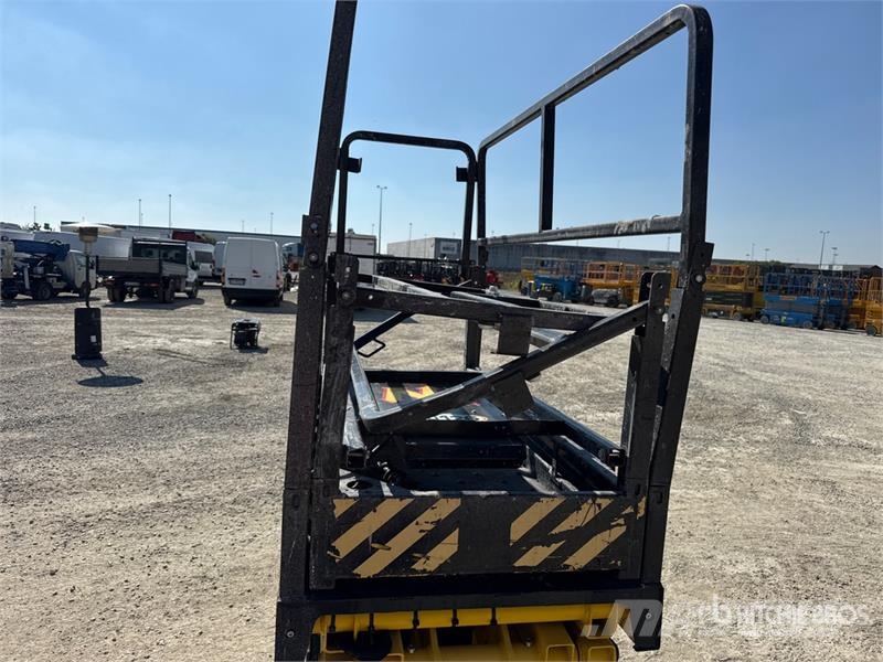 Airo XS 9E Electric Scissor Lift Scheren-Arbeitsbühnen