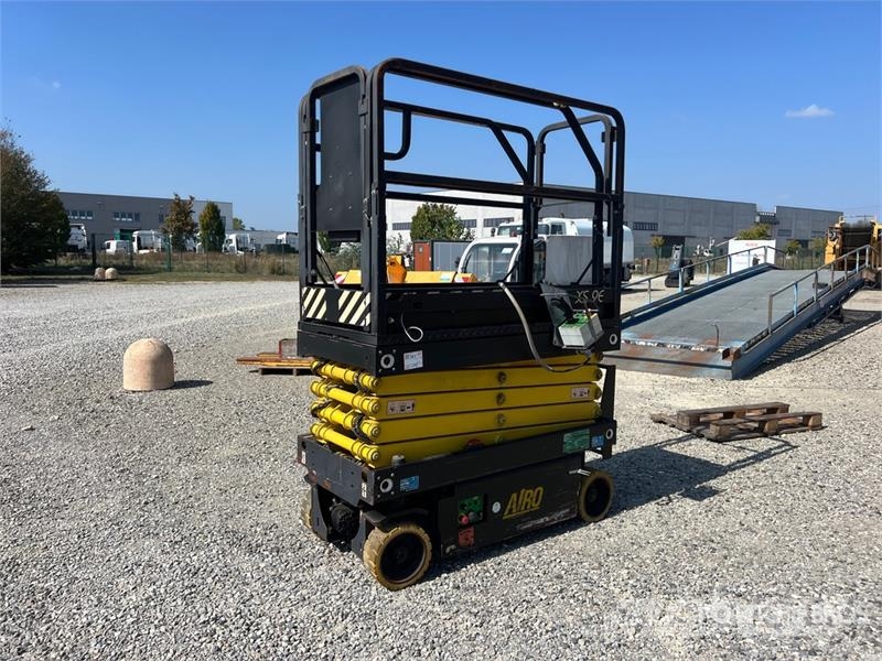 Airo XS 9E Electric Scissor Lift Scheren-Arbeitsbühnen