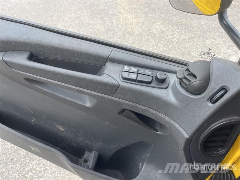 airport lift truck (Inoperable) Andere Zubehörteile