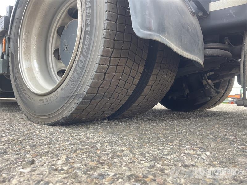 airport lift truck (Inoperable) Andere Zubehörteile