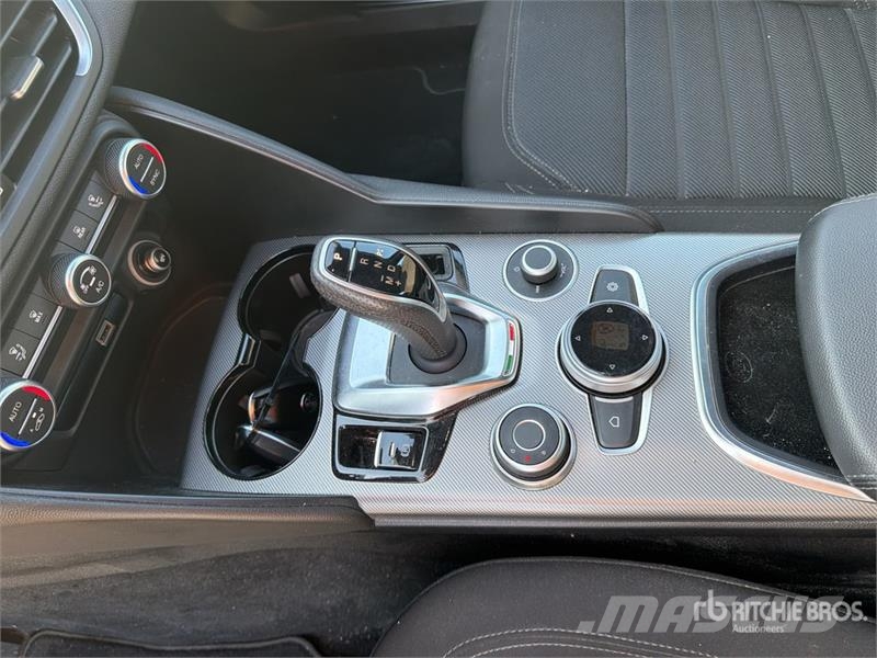 Alfa Romeo Giulia Automobile Otomobiller