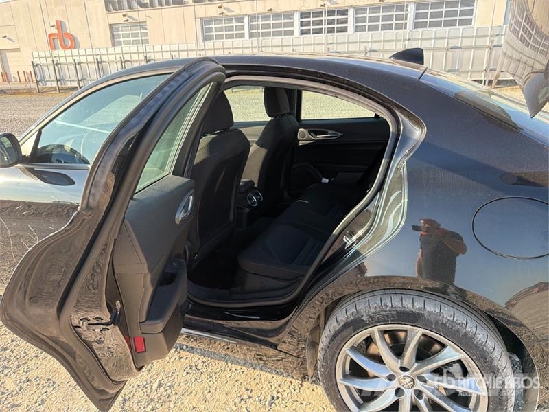 Alfa Romeo Giulia Automobile Otomobiller