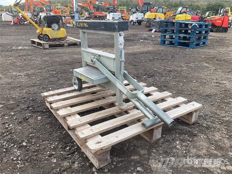 ALMI Nl Brick Cutter Rock and Concrete Saws