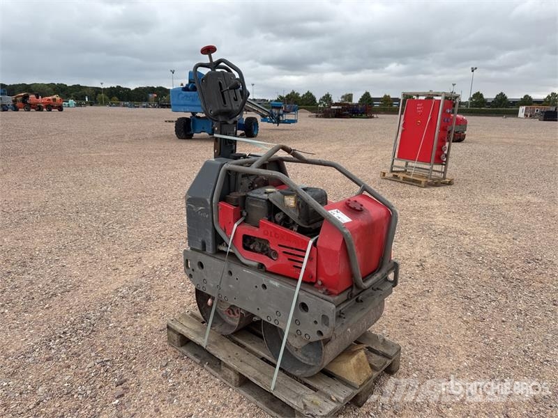 Altrad 650AKGR2R1 Compacteur A Guidage Manuel Walk Behind مداحل متنوعة