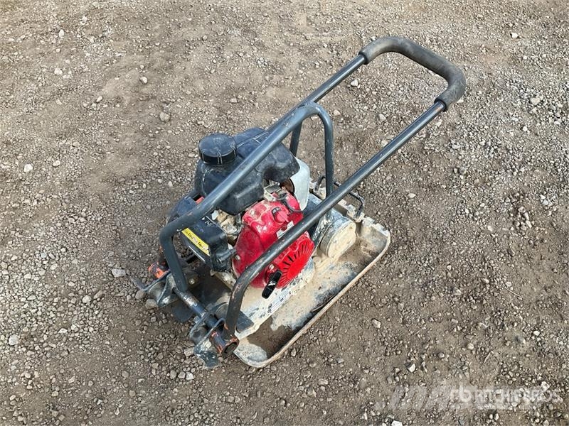 Altrad Belle LC3251 Vibratory Plate Compactor Plate compactors