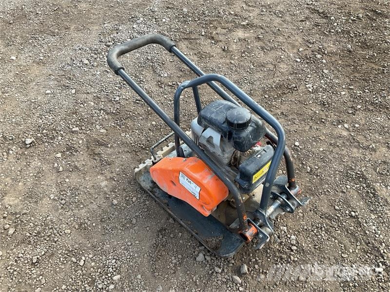 Altrad Belle LC3251 Vibratory Plate Compactor Plate compactors