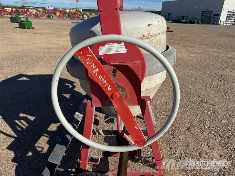 Altrad Betonniere 1 Essieu S/A Portable Concrete Mixer (I Concrete/mortar mixers