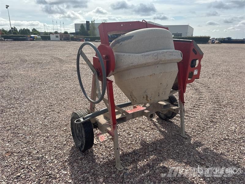 Altrad Betonniere Portable Concrete Mixer Beton keverők