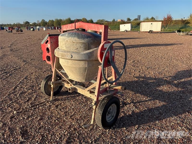 Altrad Betonniere Portable Concrete Mixer (Inoperable) Concrete/mortar mixers