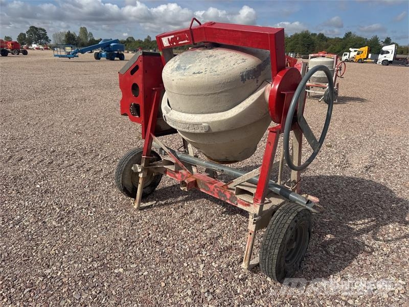 Altrad Betonniere Portable Concrete Mixer Beton keverők