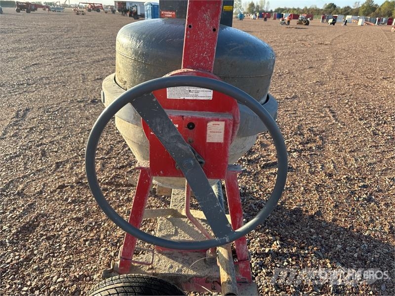 Altrad Betonniere Portable Concrete Mixer (Inoperable) Concrete/mortar mixers