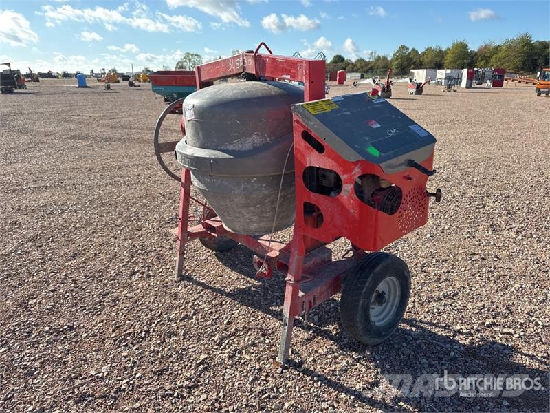 Altrad Betonniere Portable Concrete Mixer (Inoperable) Stavebné miešačky