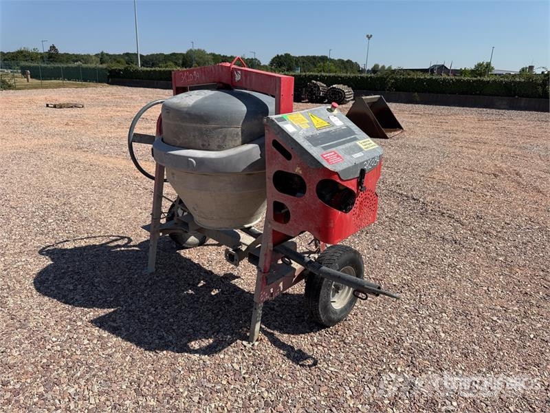 Altrad Betonniere Portable Concrete Mixer Mezcladoras de cemento y hormigón