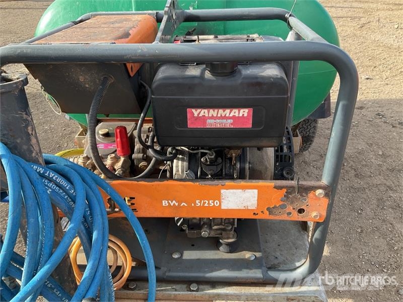 Altrad BWX15/250 Pressure Washer Мийні апарати низького тиску