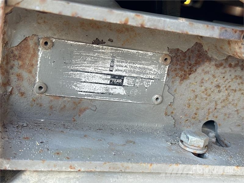 Altrad Quantity Of Rental Equipment Double Drum Roller Dvojni valjarji