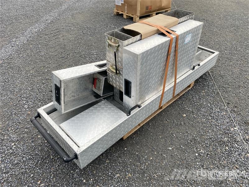  Aluminium Storage Boxes معدات البناء - غير ذلك