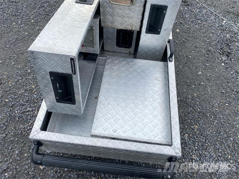  Aluminium Storage Boxes معدات البناء - غير ذلك