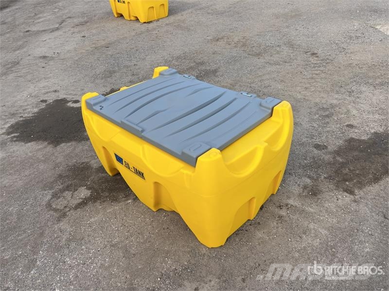 AM Tank Carrytank 330CM 330 L Poly Portable Diesel Tr Fuel and additive tanks