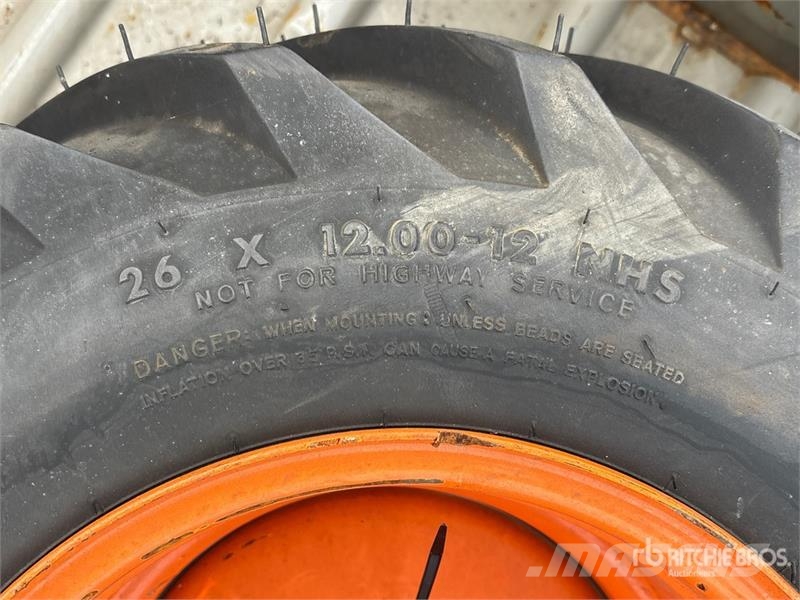 Amazone 26x12.00-12 Wheels الإطارات والعجلات والحافات