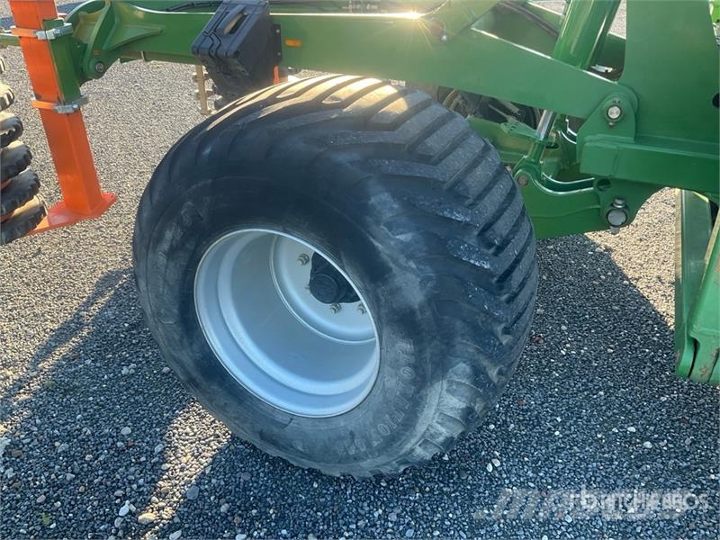Amazone Catros+ 9003-2TX Disc Harrow Grape cu disc