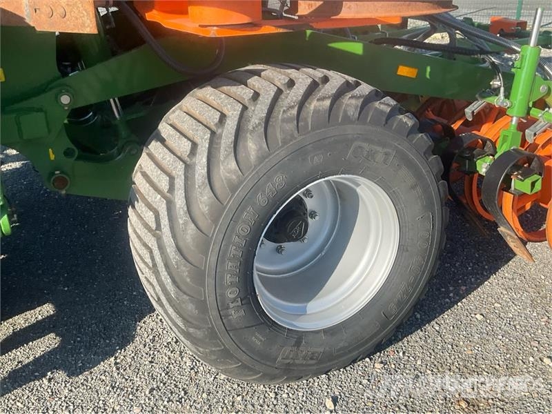 Amazone CatrosXL 8003-2TX Disc Harrow Grape cu disc