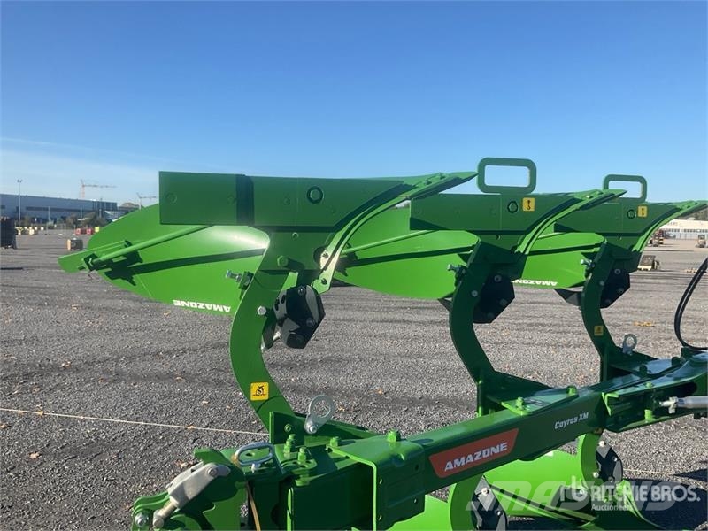 Amazone Cayros XM 3-950 3 Bottom Reversible Plow (Unused) Pluguri reversibile