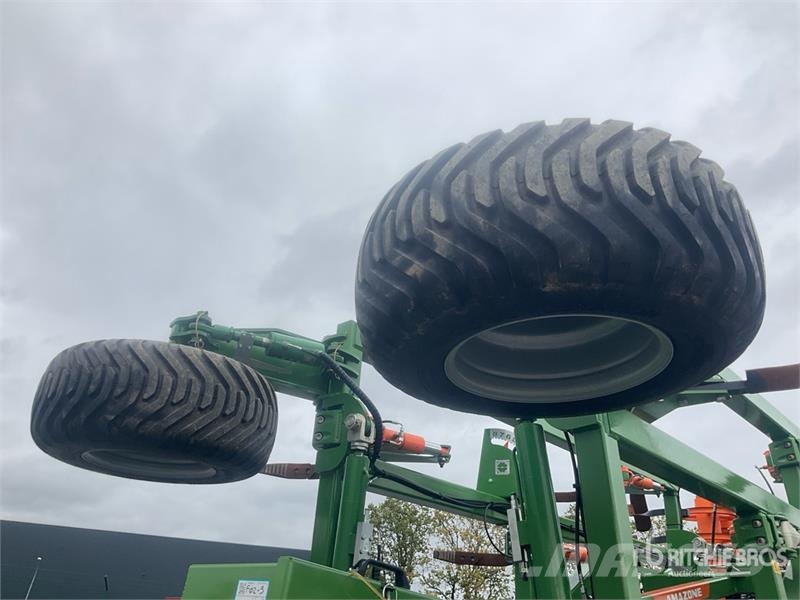 Amazone Cenius 5003-2TX Cultivator زراعات