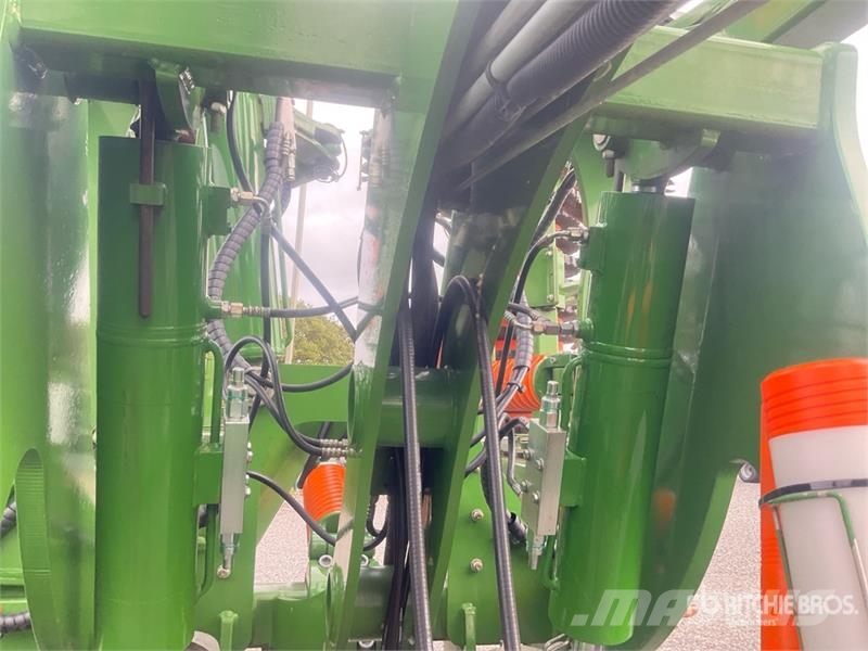 Amazone Cenius 6003-2TX Cultivator Grubber