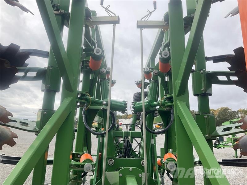 Amazone Cenius 6003-2TX Cultivator Grubber