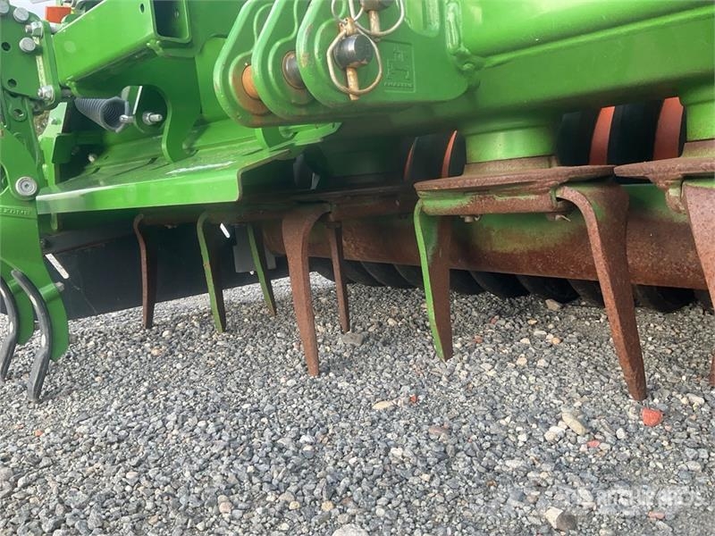 Amazone Centaya 3000 Super C - Super 2000 Seed Drill Drillmaschinen