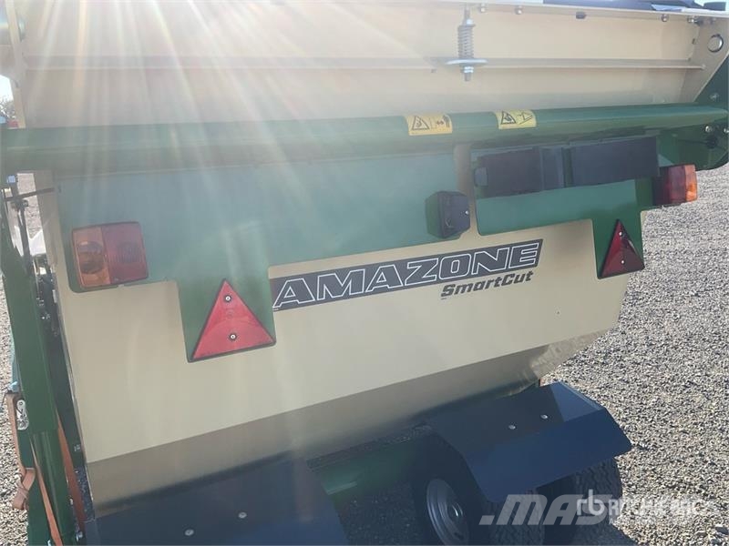 Amazone Grasshopper Drive 1500 SmartCut Pull Type Fairway  Fairway klippere