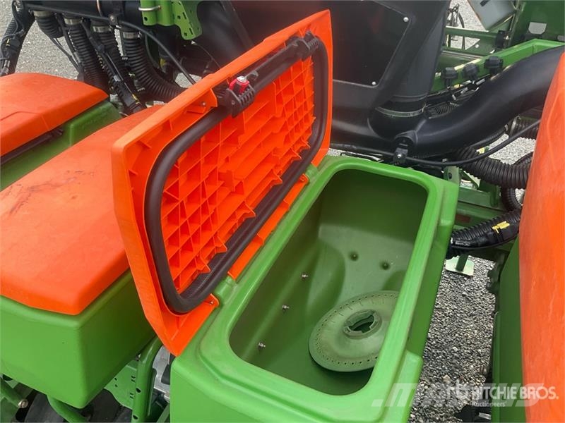 Amazone Precea 4500-2CC Super Air Seeder Drillmaschinen