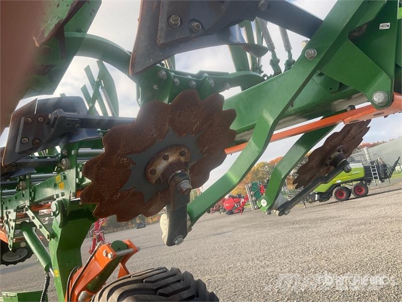 Amazone Tyrok 400V-OL 7 Bottom Reversible Plow Váltvaforgató ekék