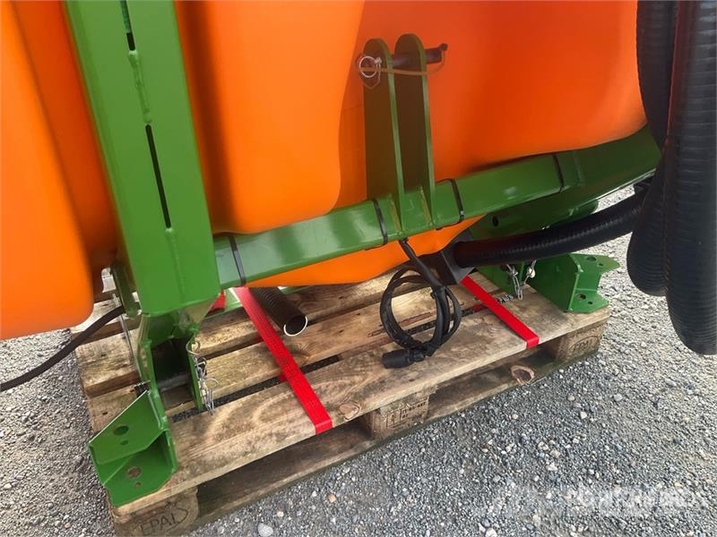 Amazone UF2002 30 m 3-Point Hitch Sprayer Vlečne škropilnice