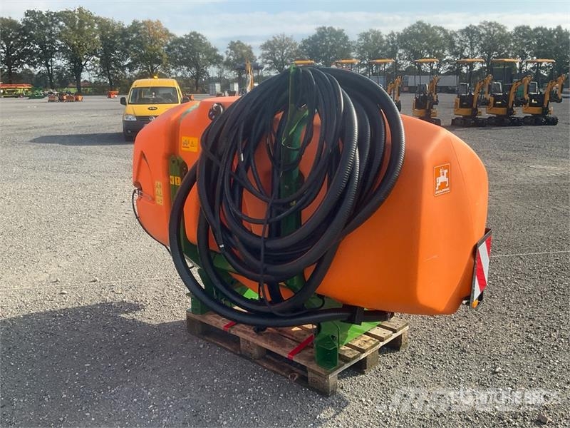 Amazone UF2002 30 m 3-Point Hitch Sprayer Vlečne škropilnice