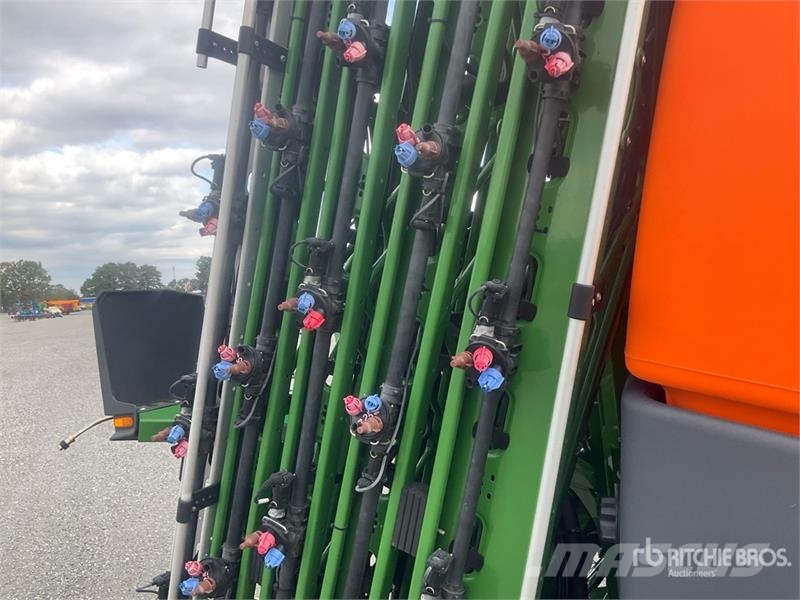 Amazone UF2002 30 m 3-Point Hitch Sprayer Vlečne škropilnice