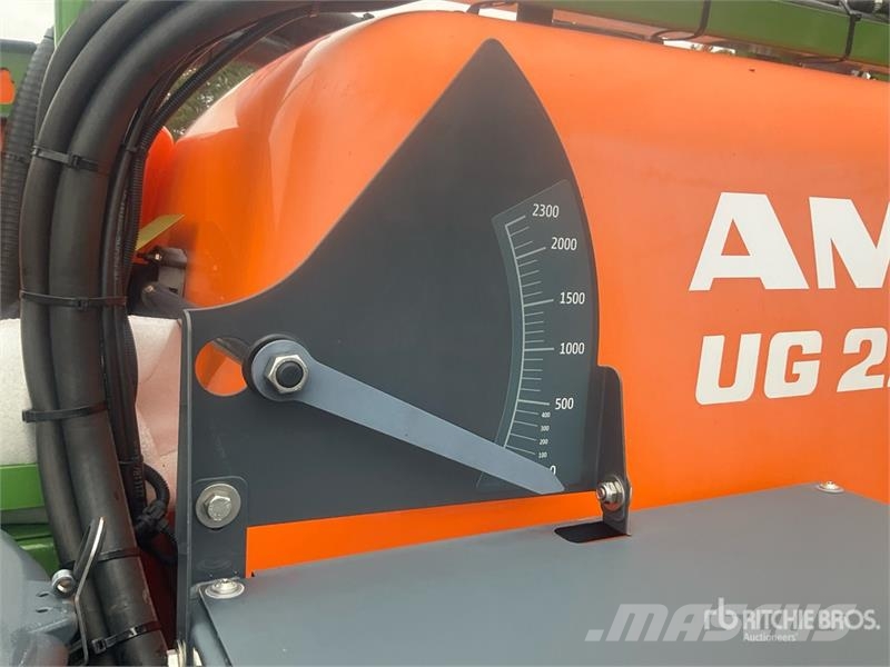 Amazone UG 2200 24 m 3-Point Hitch Sprayer Anhängespritzen