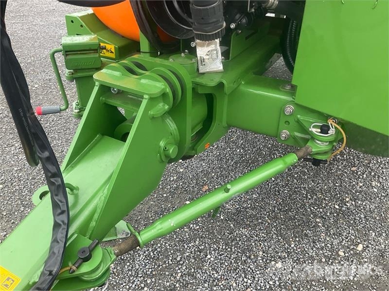 Amazone UG 2200 24 m 3-Point Hitch Sprayer Anhängespritzen