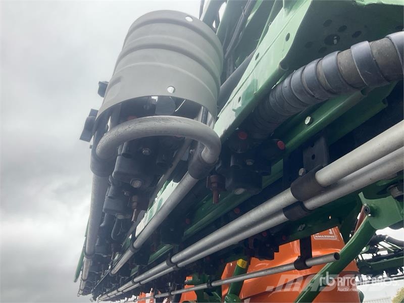 Amazone UX 11200 Super 40 m T/A Pull-Type Sprayer Anhängespritzen