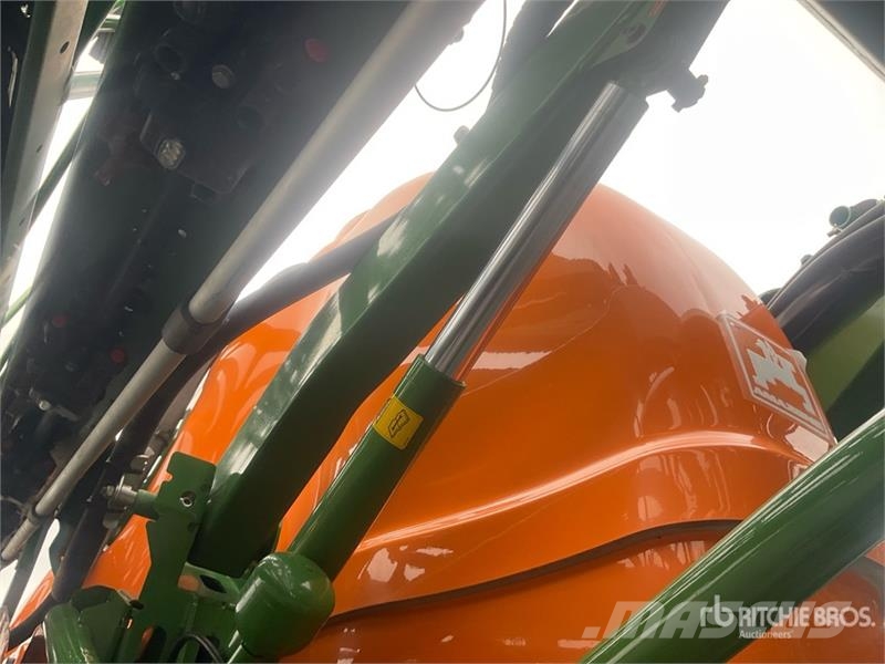 Amazone UX 11200 Super 40 m T/A Pull-Type Sprayer Anhängespritzen