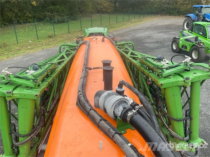 Amazone UX 11200 Super 40 m T/A Pull-Type Sprayer Anhängespritzen